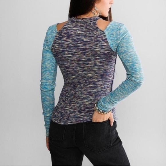 🌞 Free People We The Free Out Of Control Tee - Picture 3 of 6